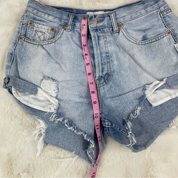 The Laundry Room Jean Shorts - Picture 7 of 9